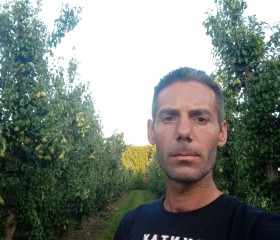Mata bela, 36, Sint-Truiden