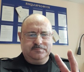 Дмитрий, 58 лет, Елизово