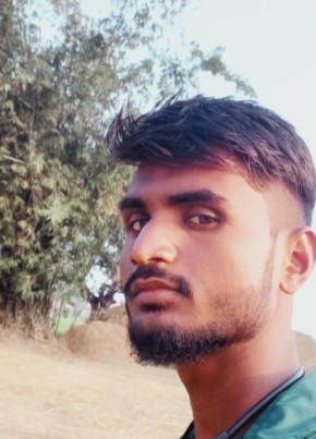 Chandan Kumar, 19, India, Gorakhpur (State of Uttar Pradesh)