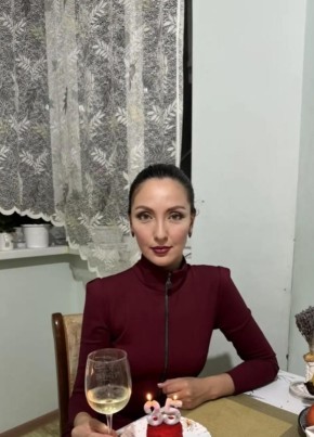 Диана из Хосты 35 лет