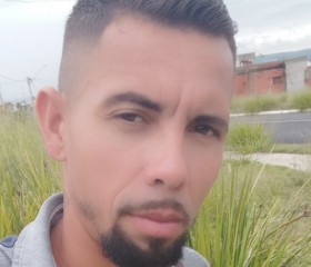 João, 33, Salto de Pirapora