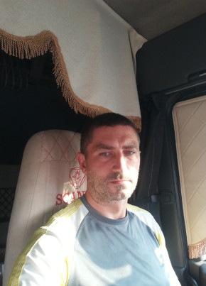 Андрей, 41, Россия, Донской (Ростовская обл.)