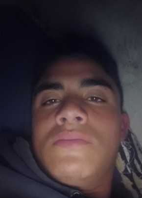 Isaías, 18, República Argentina, Rosario