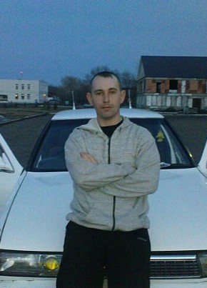 Евгений, 40, Россия, Береговой