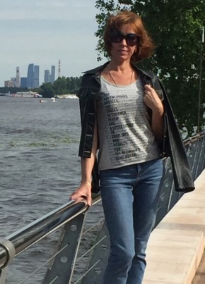 Елена, 47, Россия, Москва