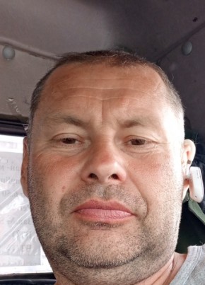 Олег, 47, Россия, Соликамск