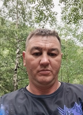 Сергей из Чернышевска 46 лет