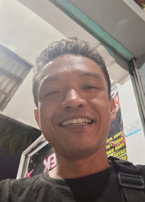 Jaka, 44, Indonesia, Kuta