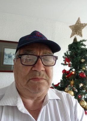 Benjamin Montt, 74, República de Chile, Santiago de Chile