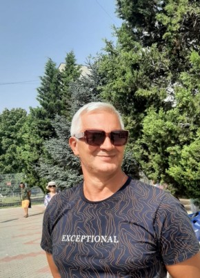 Валерий из Сургута 51 год