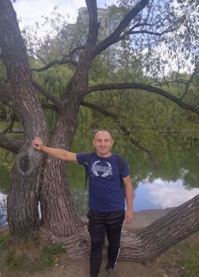 Денис из Тулы 38 лет