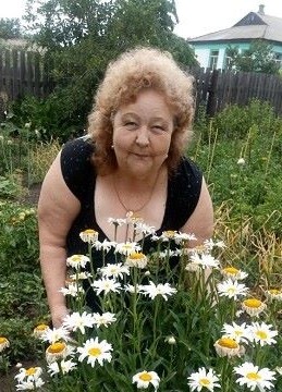 Галина, 63, Россия, Гуково