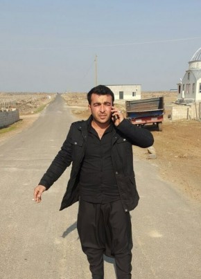 İbrahim, 33, Türkiye Cumhuriyeti, Viranşehir