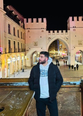 Deniz из Worms 25 лет