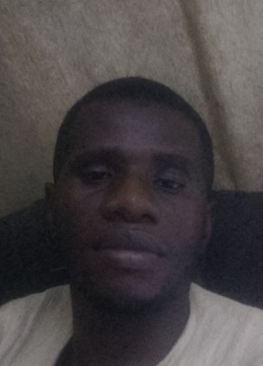Oumar cheikh из Abobo 31 год