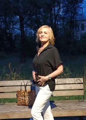 Лана из Москвы 63 года