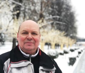 Юрий, 57 лет, Москва