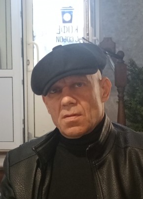 Сергей из Нижнего Новгорода 52 года