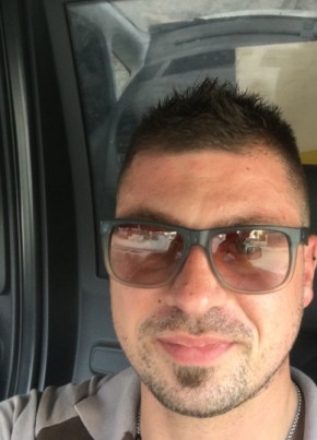 SyJey, 40, Repubblica Italiana, Caltanissetta
