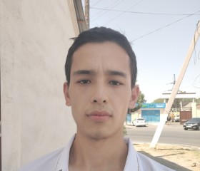 Isfandiyar, 22, Sofia