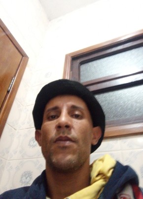 lucas из Ubatuba 18 лет