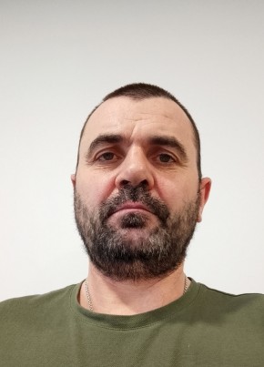 Константин из Ялты 18 лет