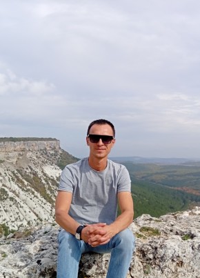 Денис из Макеевки 43 года