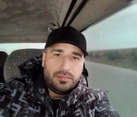 Ali, 37, Baku