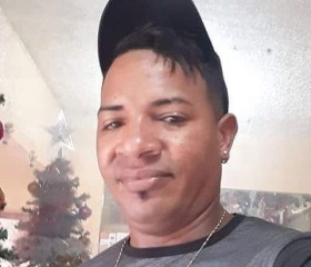 Yenci, 37, San Francisco