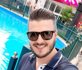 Mario, 34, Vienna