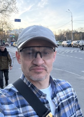 Vu, 47, Russia, Moscow