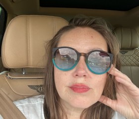 Olga, 47, Batumi