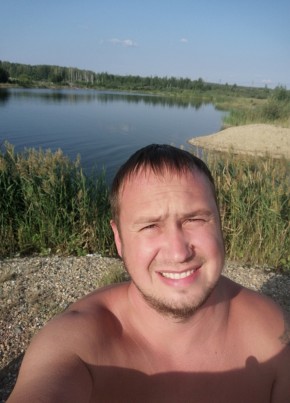 Влад, 38, Россия, Кировград