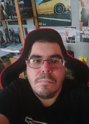 Damien из Issoudun 37 лет