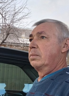 Петр из Иноземцево 64 года