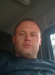 Анатолий, 41 год, Луга