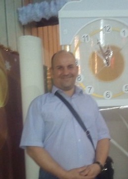 Илья, 51, Россия, Сургут