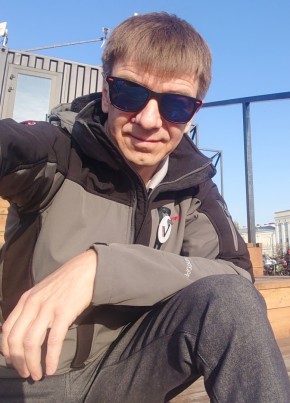 Альберт из Омска 44 года