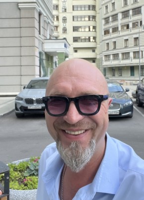 Анатолий из Зеленограда 51 год
