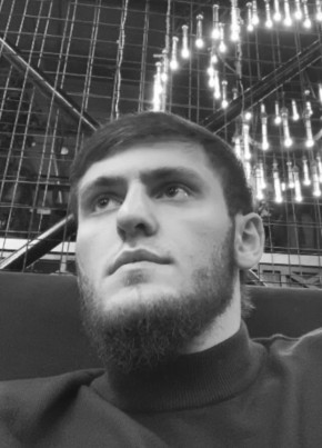 Михаил из Москвы 21 год