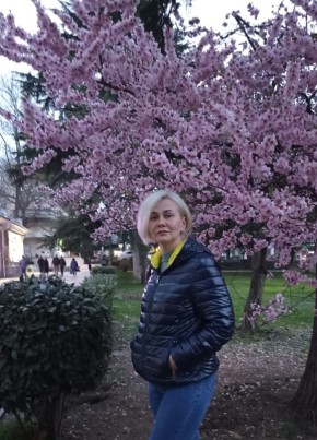 Ирина, 52, Россия, Мисхор