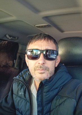 Рустем из Казани 47 лет