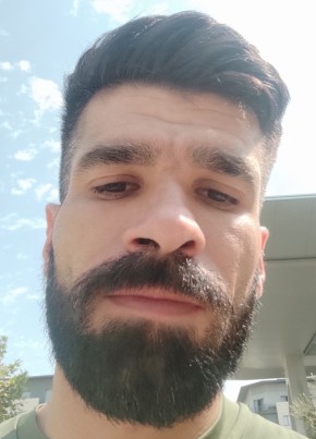 Анар из Khudaf 33 года