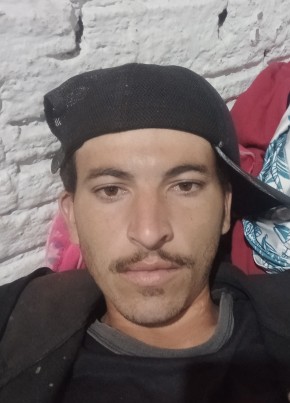 Lucas из Umuarama 27 лет