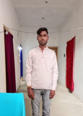 Raju Singh, 30, India, Kharagpur (State of West Bengal)