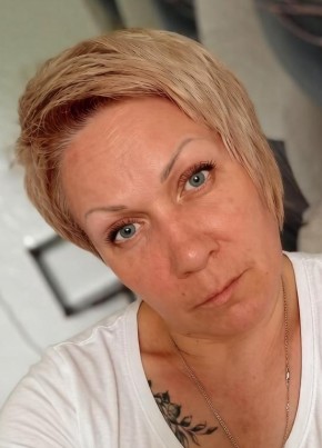 Лариса из Нижнего Тагила 50 лет
