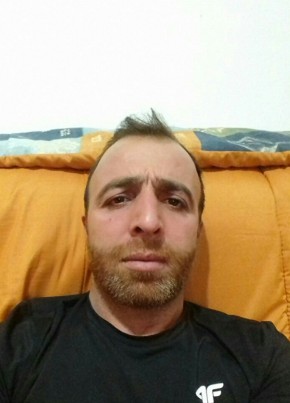 Diyadin, 39, Κυπριακή Δημοκρατία, Λάρνακα