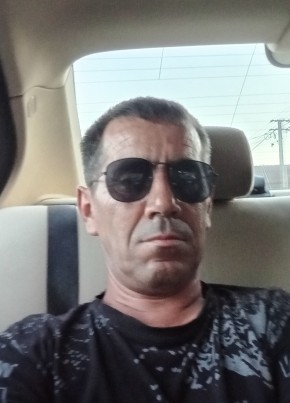 Mehmet из Београда 45 лет
