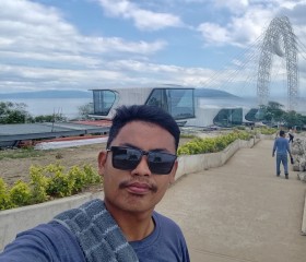 Oneofakind, 30, San Pascual