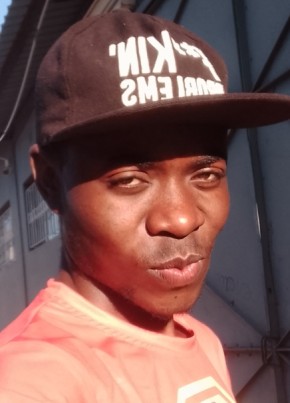 Given Mulanda из Lusaka 27 лет